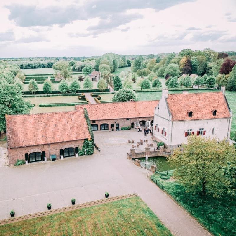 Kasteelhoeve De Grote Hegge