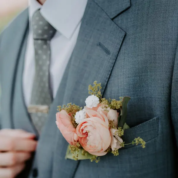 Trouwpakken, kleuren, stoffen en stijlen