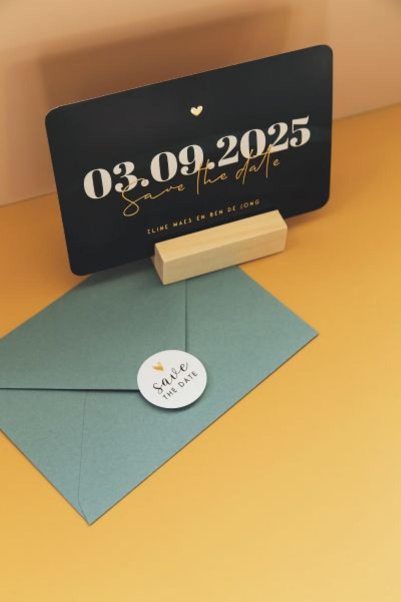 5_made-for-moments_save-the-date-kaarten